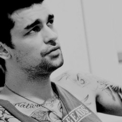 Esteban Tavares - Sophia