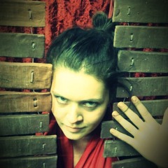 Gliniane Piesni - Slodka Madonna