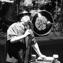 Blues Traveler2011-06-14.hook