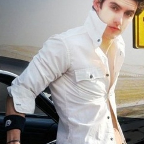 Akon and justin baby beautiful