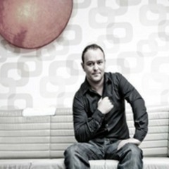 DJ Onur Ergin ft. Gökce - Tuttu Firlatti 2011