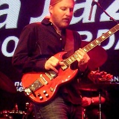 Tedeschi Trucks band - midnight in Harlem (solo D Trucks live @ NSJ 2011)