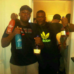 Bear Loco Vs Gizmo - Hand Me Ya Goodz (2011)