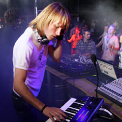 SynSUN