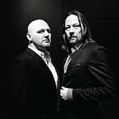 RONNY & RENZO - HEARTBREAK THEME