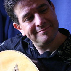 Khaled Abed chante Au café des délices