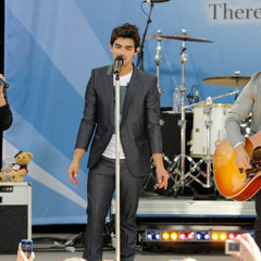 Jonas Brothers - Give Love A Try (cover)