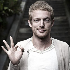 Astronautalis "Dimitri Mendeleev"