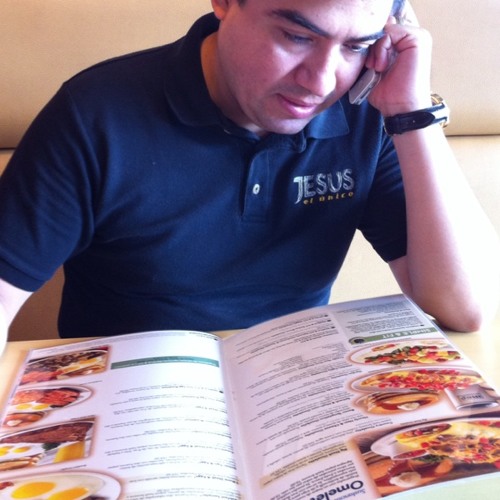 Cumple de Alex del Bosque at IHOP Alfonso Reyes
