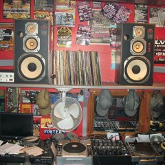 DJ PHAYSE & MCB BAKER PRESENT - LIVE IS HOW WE LIKE IT 2011 (RipSit.Rec.Phase.Production)