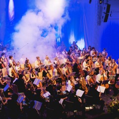Land of hope and glory (Elgar) 120 cellists