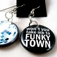 LX - FunkyTown 2011