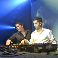 Christopher Lawrence - Rush Hour 040 (July 2011) - Guest Mix - Fergie & Sadrian