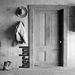 HOUSE - minimal "Animal" herbal sound man.