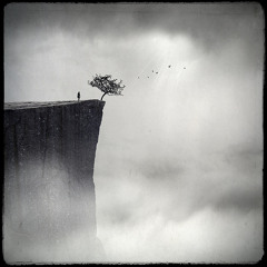 Aesthetiks - Thrillseeker