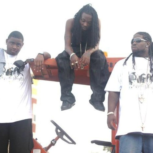 TOOT YA BOOTY UP FT (SANDMAN) &YOUNGIN