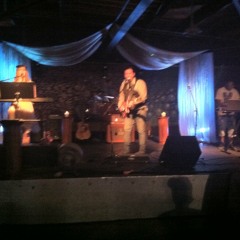 When Love Comes To Town (LIVE)