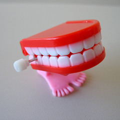 Teeth feat. Suzie Hall