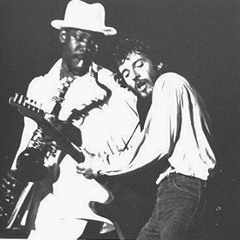 "Dancing in the Dark" (live) - Bruce Springsteen