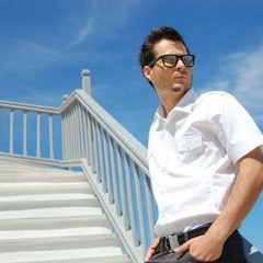 DJ FredPerry - Stereo Love vs Tom's Diner