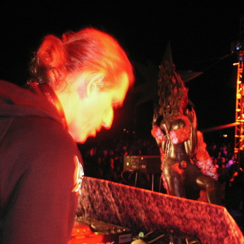 DJ Scotty VUUV 2011