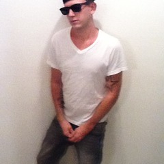 Flyer  MicSmoke Dj Dave Rogers remix