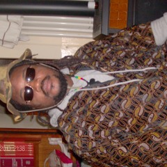 african star   MBAKE G