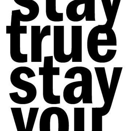 Stay true be you. True to yourself. Stay simple stay true green обои. Кольцо be true to who you are. Stay true, stay you.