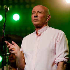 The Light Pours Out Of Me Live at The Academy, Manchester 2009