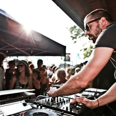 NICK CURLY @ KRYSHA MIRA, MOSCOW 09.09.11