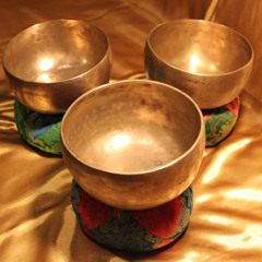 Tibetan Singing Bowls - Heart Chakra Healing Triad