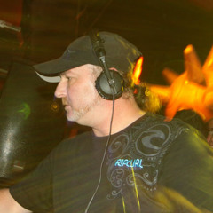 DEE MAESTRO 2011 REMIX