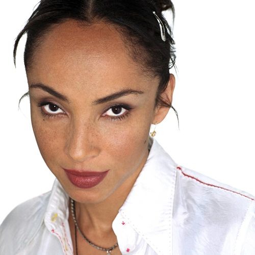 Sade keep looking