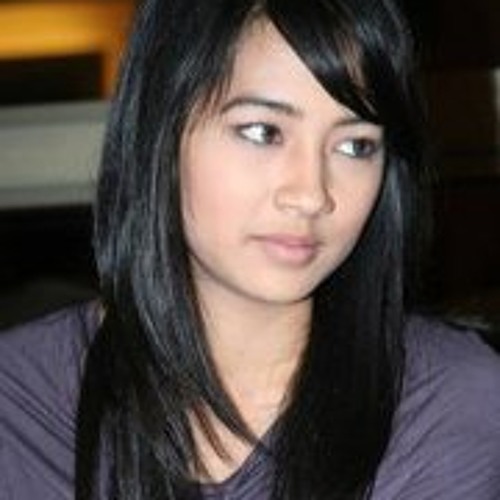 01 Ost Coklat Stroberi 02 Naff Seharusnya Kita By Power Crew