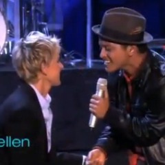 Bruno Mars - Just The Way You Are (Live On Ellen)