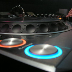 MIKE-L MIXSET TECH GROOVY HOUSE