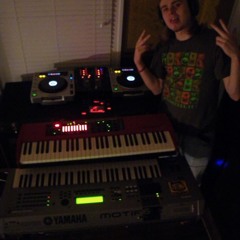 Music2BMurderedBy (Common Synth Dubstep GlitchHop Mix)