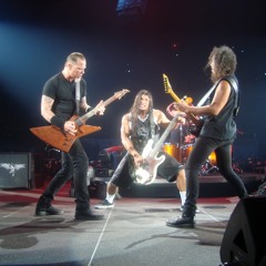 PROMO LA U EN VIVO METALLICA