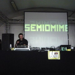 Semiomime @ Q-Base 2011, Hit 'n Run The Sanctuary Stage
