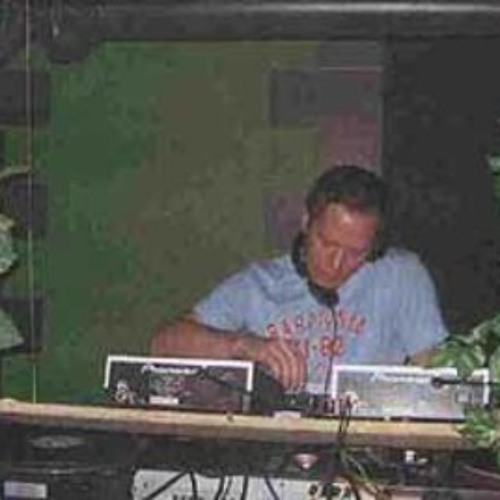 nuttencaramba@aachen homeworx by sven o.