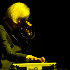 Electrocute DJ set pre Ladytron show @theWiltern