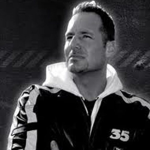 Axel Coon - Lamenthinq City ( Drew Bass )