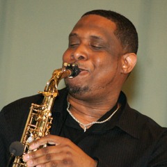 Praise Is What I Do (Saxophonist Kenneth Williams LIVE in concert)