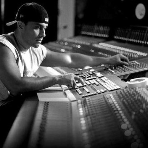 Sound factory. David cole (record producer). robert clivillés c&amp;c music factory. c c music factory фото. бехман с музыкой.