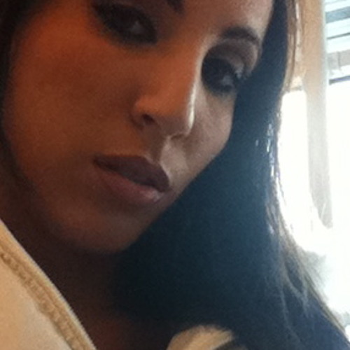 Stream "Umbrella" Rihanna cover by Tricia Danieli Listen online for