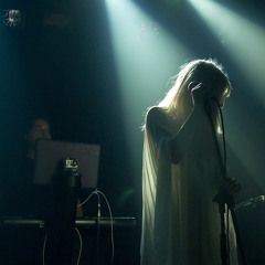 Zola Jesus - Skin (BBC session)