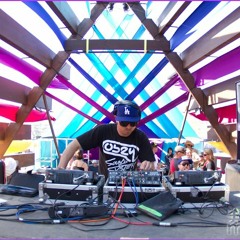 Live @ Lightning In A Bottle 2011