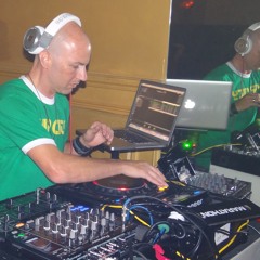 Starkillers VS. Nadia Ali (Austin Leeds-Sultan-Ned Shepard) Get Up Crash Burn(MonkeyBeatz Mash-Up)