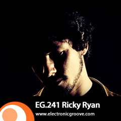 RR @www.electronicgroove.com OCT2011