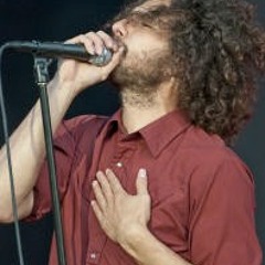 Beautiful world feat Zack de la rocha (remix)